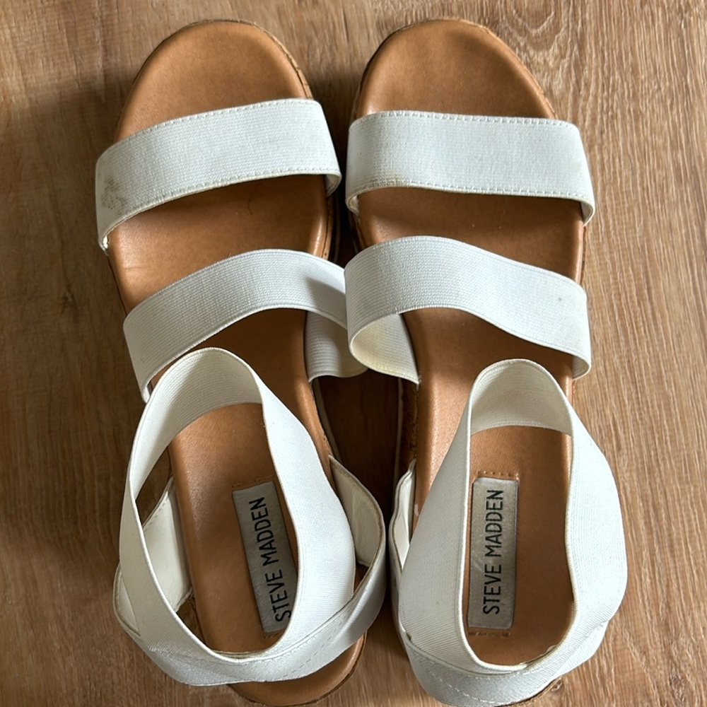 Steve Madden Esmerelda Sandals